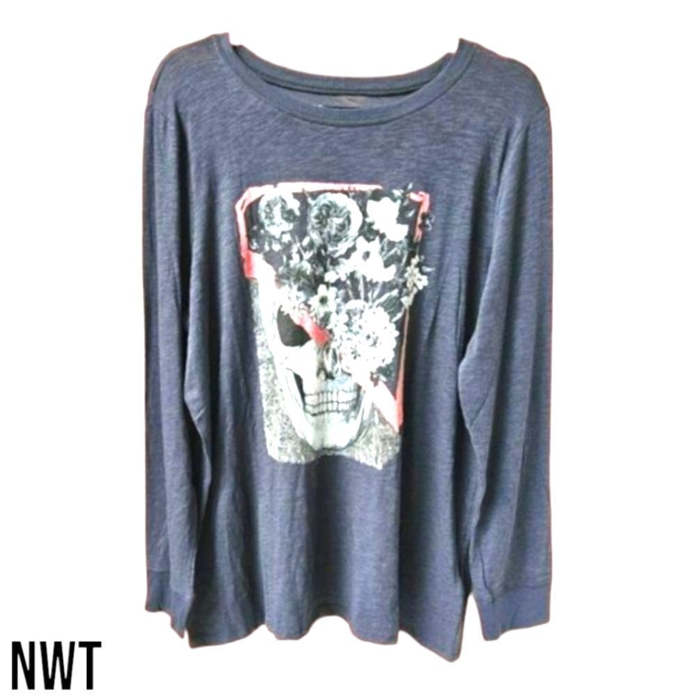 TORRID Floral SKULL Classic Fit Super Soft Slub Long sleeve Tee SIZE 1X